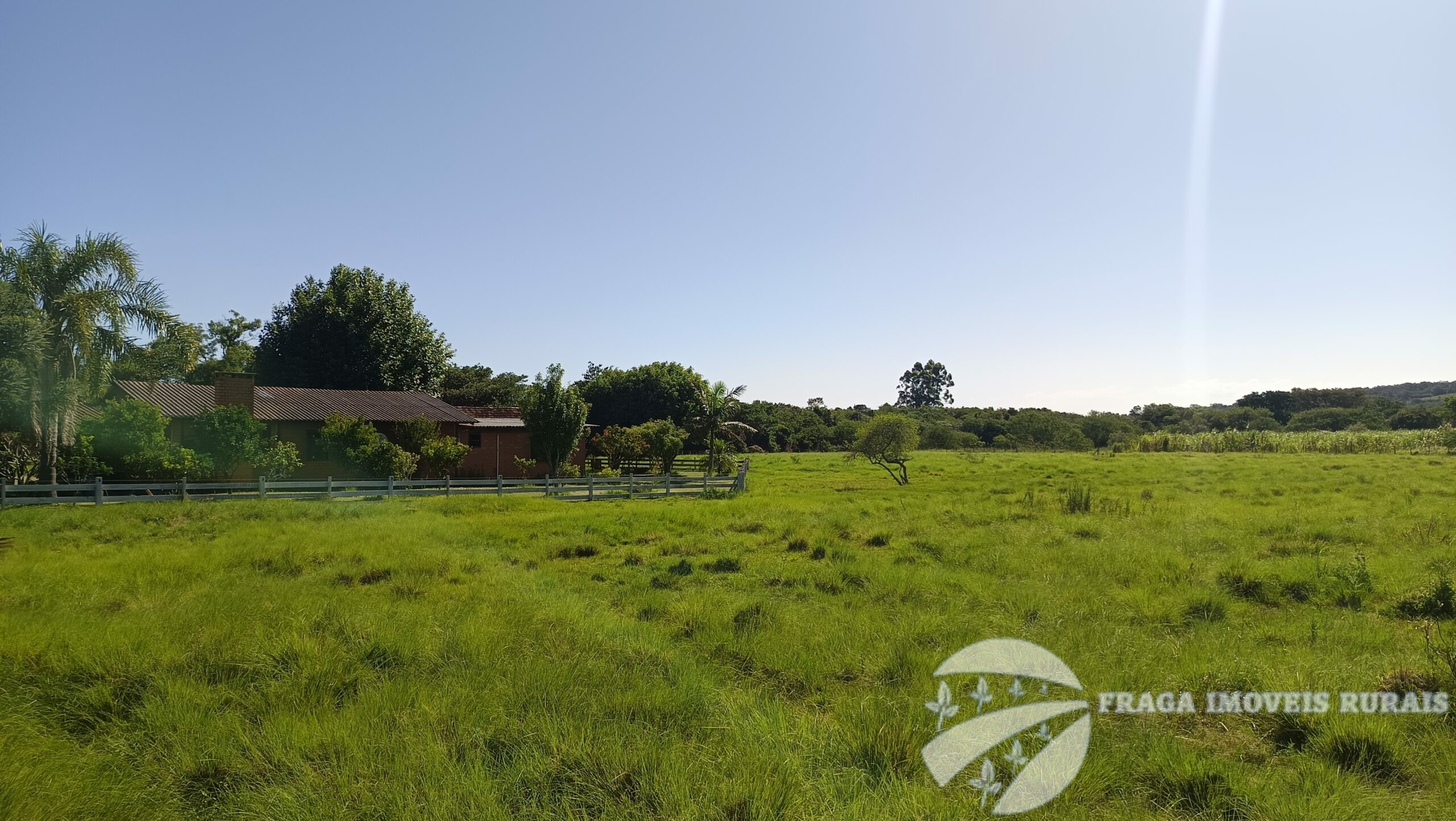 Sitio 2.7 Hectares a venda no Lami